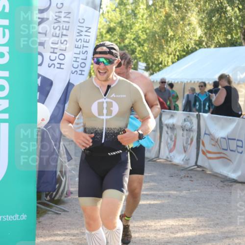 07.09.2025 - 19. Norderstedt Triathlon Luisa Fischer http://msf.ph/oto/8734066 07.09.2025 16:28:26 Ziel 515, 1488, 1529, 1534 meine-sportfotos.de