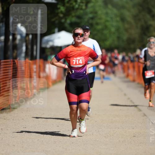 07.09.2025 - 19. Norderstedt Triathlon Michael Strokosch http://msf.ph/oto/8734074 07.09.2025 12:16:16 Laufen 186, 714, 1282 meine-sportfotos.de