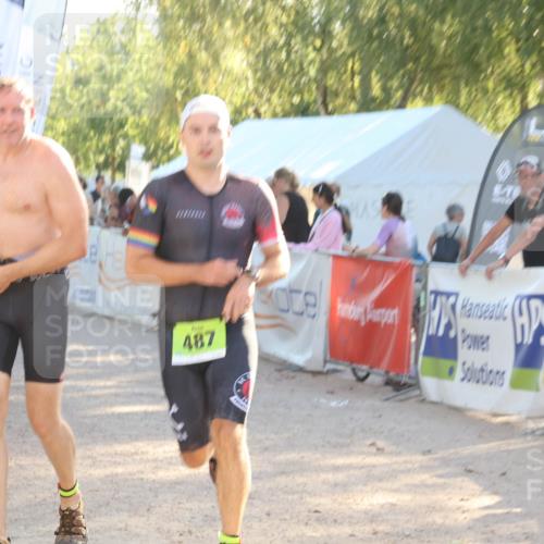 07.09.2025 - 19. Norderstedt Triathlon Luisa Fischer http://msf.ph/oto/8734077 07.09.2025 16:28:30 Ziel 487, 515, 1488, 1529, 1534 meine-sportfotos.de