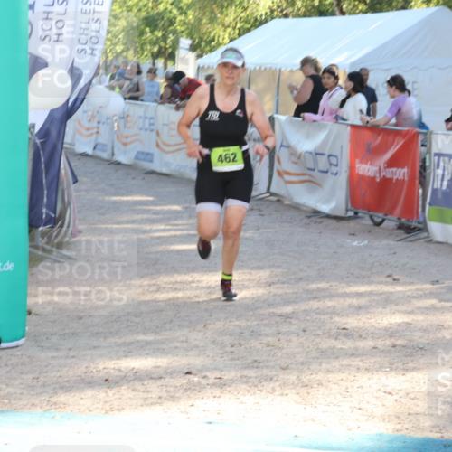 07.09.2025 - 19. Norderstedt Triathlon Luisa Fischer http://msf.ph/oto/8734107 07.09.2025 16:28:44 Ziel 462 meine-sportfotos.de