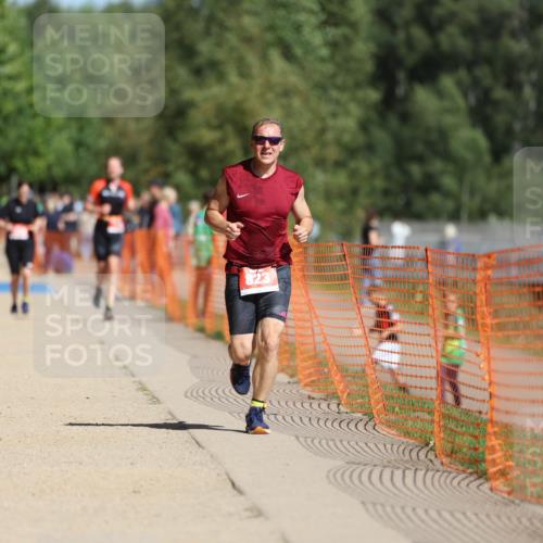 07.09.2025 - 19. Norderstedt Triathlon Michael Strokosch http://msf.ph/oto/8734111 07.09.2025 12:16:27 Laufen 823 meine-sportfotos.de