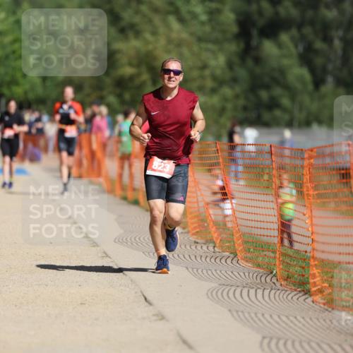 07.09.2025 - 19. Norderstedt Triathlon Michael Strokosch http://msf.ph/oto/8734116 07.09.2025 12:16:27 Laufen 823 meine-sportfotos.de