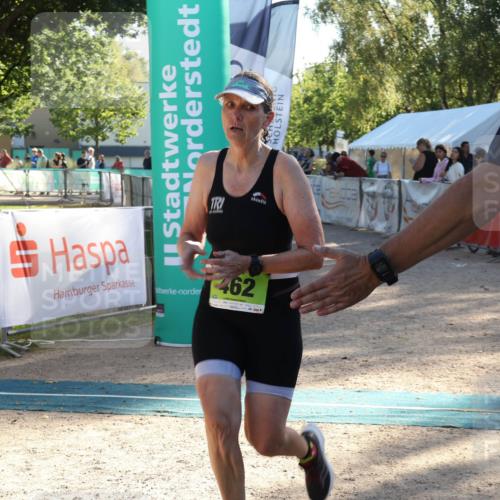 07.09.2025 - 19. Norderstedt Triathlon Luisa Fischer http://msf.ph/oto/8734129 07.09.2025 16:28:46 Ziel 462 meine-sportfotos.de