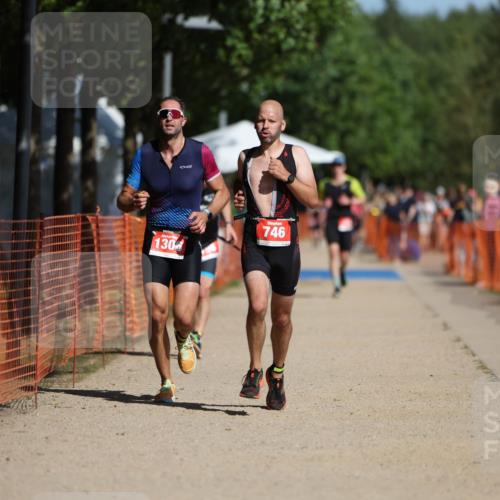 07.09.2025 - 19. Norderstedt Triathlon Michael Strokosch http://msf.ph/oto/8734160 07.09.2025 12:16:49 Laufen 746, 796, 1306 meine-sportfotos.de