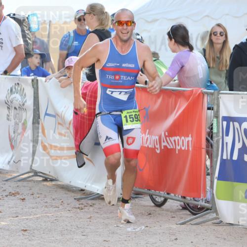 07.09.2025 - 19. Norderstedt Triathlon Luisa Fischer http://msf.ph/oto/8734183 07.09.2025 16:29:51 Ziel 496, 1593 meine-sportfotos.de