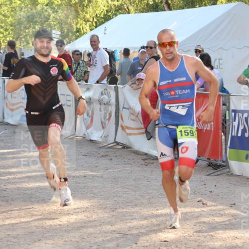 07.09.2025 - 19. Norderstedt Triathlon Luisa Fischer http://msf.ph/oto/8734199 07.09.2025 16:29:53 Ziel 496, 544, 1593 meine-sportfotos.de