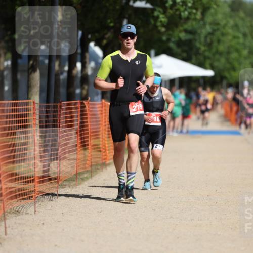 07.09.2025 - 19. Norderstedt Triathlon Michael Strokosch http://msf.ph/oto/8734233 07.09.2025 12:17:00 Laufen 279, 796, 1218 meine-sportfotos.de