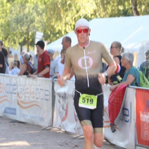 07.09.2025 - 19. Norderstedt Triathlon Luisa Fischer http://msf.ph/oto/8734240 07.09.2025 16:30:12 Ziel 519, 1504 meine-sportfotos.de
