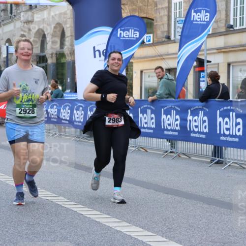 07.09.2025 - BARMER Alsterlauf Strokosch-Dieckow http://msf.ph/oto/8734244 07.09.2025 10:20:41 Ziel 2861, 3777, 4003, 4011, 4206, 4564, 4919, 5019, 5846, 5848, 8031 meine-sportfotos.de