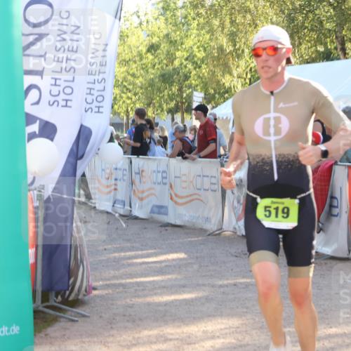 07.09.2025 - 19. Norderstedt Triathlon Luisa Fischer http://msf.ph/oto/8734249 07.09.2025 16:30:13 Ziel 519, 1504 meine-sportfotos.de
