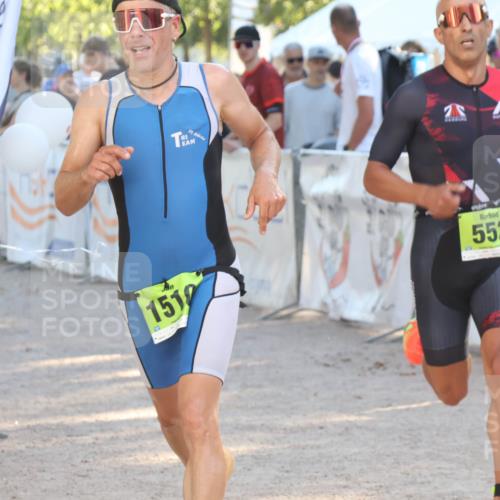 07.09.2025 - 19. Norderstedt Triathlon Luisa Fischer http://msf.ph/oto/8734271 07.09.2025 16:30:17 Ziel 519, 552, 1510 meine-sportfotos.de