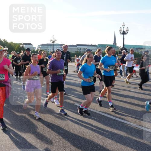 07.09.2025 - BARMER Alsterlauf Yannick Fuchs http://msf.ph/oto/8734273 07.09.2025 09:07:55 Laufen 2008, 2689, 4755, 2427, 569, 420, 980, 3312, 3313 meine-sportfotos.de