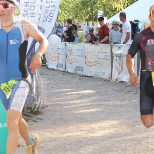 07.09.2025 - 19. Norderstedt Triathlon Luisa Fischer http://msf.ph/oto/8734276 07.09.2025 16:30:18 Ziel 519, 552, 1510 meine-sportfotos.de