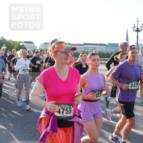 07.09.2025 - BARMER Alsterlauf Yannick Fuchs http://msf.ph/oto/8734299 07.09.2025 09:07:56 Laufen 2008, 2689, 3731, 2431, 2232, 36, 4755, 127, 2420, 344 meine-sportfotos.de