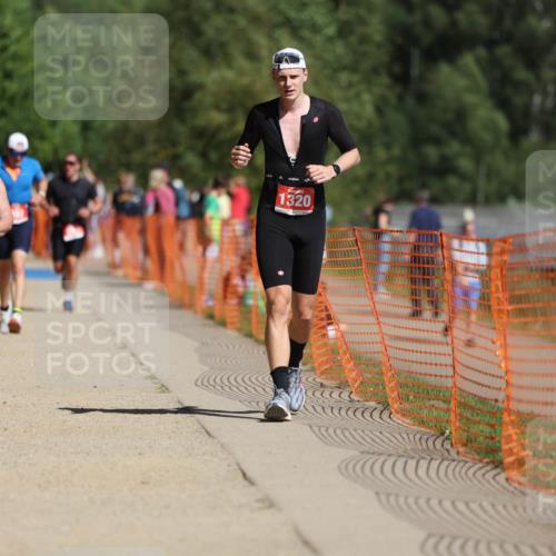 07.09.2025 - 19. Norderstedt Triathlon Michael Strokosch http://msf.ph/oto/8734304 07.09.2025 12:17:23 Laufen 155, 1320, 1394 meine-sportfotos.de