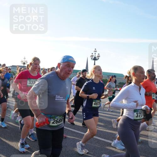 07.09.2025 - BARMER Alsterlauf Yannick Fuchs http://msf.ph/oto/8734350 07.09.2025 09:07:58 Laufen 2008, 332, 2689, 4975, 373, 364 meine-sportfotos.de