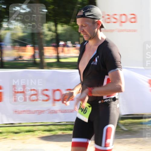 07.09.2025 - 19. Norderstedt Triathlon Luisa Fischer http://msf.ph/oto/8734357 07.09.2025 16:30:45 Ziel 546 meine-sportfotos.de