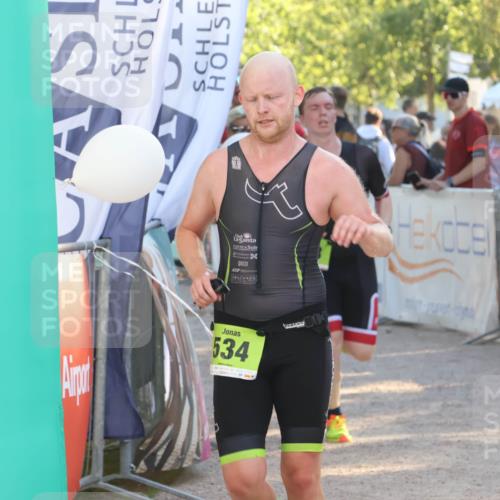 07.09.2025 - 19. Norderstedt Triathlon Luisa Fischer http://msf.ph/oto/8734377 07.09.2025 16:30:58 Ziel 534, 548, 1071, 1439, 1572 meine-sportfotos.de