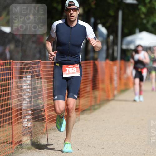 07.09.2025 - 19. Norderstedt Triathlon Michael Strokosch http://msf.ph/oto/8734388 07.09.2025 12:17:48 Laufen 768 meine-sportfotos.de