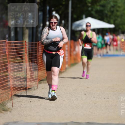 07.09.2025 - 19. Norderstedt Triathlon Michael Strokosch http://msf.ph/oto/8734415 07.09.2025 12:17:55 Laufen 259, 784 meine-sportfotos.de