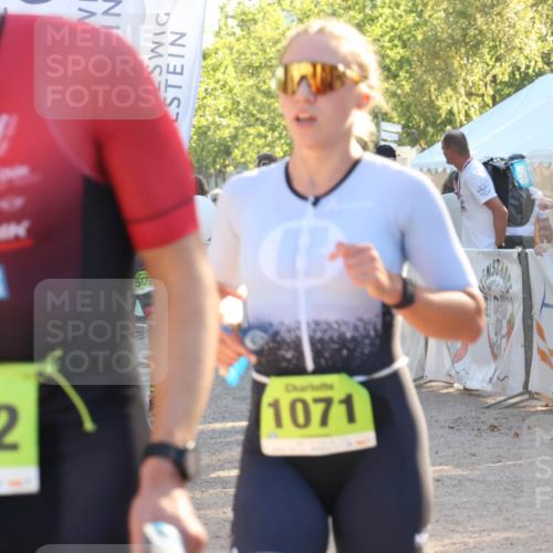 07.09.2025 - 19. Norderstedt Triathlon Luisa Fischer http://msf.ph/oto/8734417 07.09.2025 16:31:03 Ziel 477, 505, 534, 548, 1071, 1439, 1572 meine-sportfotos.de