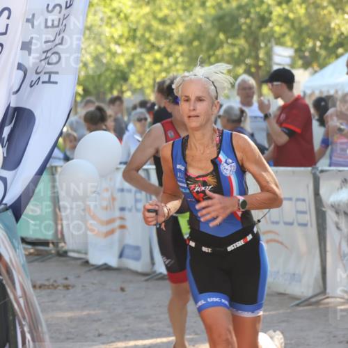 07.09.2025 - 19. Norderstedt Triathlon Luisa Fischer http://msf.ph/oto/8734423 07.09.2025 16:31:04 Ziel 477, 505, 534, 548, 1071, 1439, 1572 meine-sportfotos.de