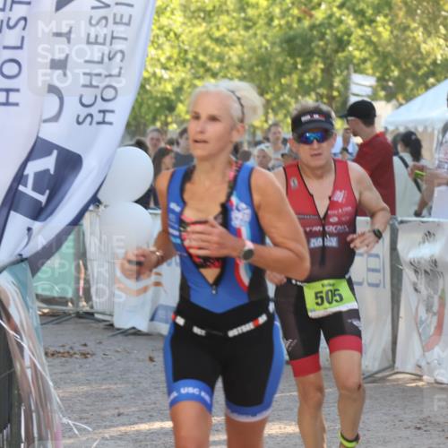 07.09.2025 - 19. Norderstedt Triathlon Luisa Fischer http://msf.ph/oto/8734428 07.09.2025 16:31:05 Ziel 477, 505, 534, 548, 1071, 1439, 1572 meine-sportfotos.de