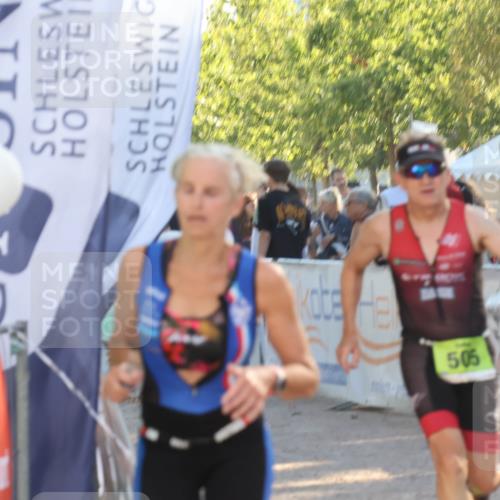 07.09.2025 - 19. Norderstedt Triathlon Luisa Fischer http://msf.ph/oto/8734431 07.09.2025 16:31:05 Ziel 477, 505, 534, 548, 1071, 1439, 1572 meine-sportfotos.de