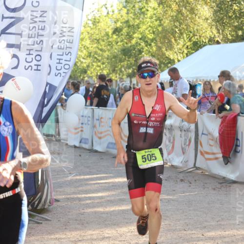 07.09.2025 - 19. Norderstedt Triathlon Luisa Fischer http://msf.ph/oto/8734439 07.09.2025 16:31:06 Ziel 477, 505, 534, 548, 1071, 1439, 1572 meine-sportfotos.de