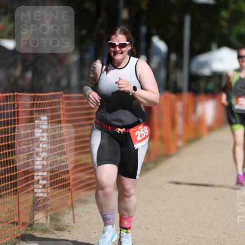 07.09.2025 - 19. Norderstedt Triathlon Michael Strokosch http://msf.ph/oto/8734440 07.09.2025 12:17:57 Laufen 259, 784 meine-sportfotos.de