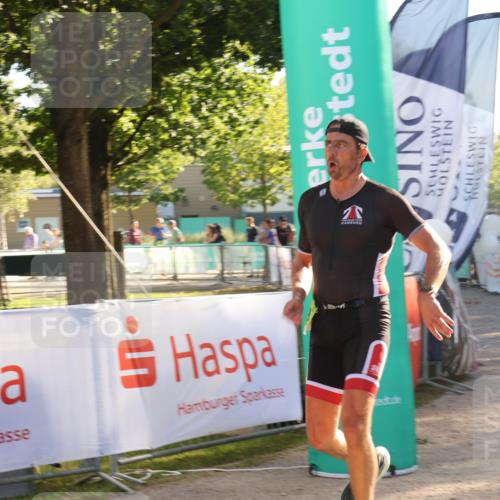 07.09.2025 - 19. Norderstedt Triathlon Luisa Fischer http://msf.ph/oto/8734468 07.09.2025 16:31:16 Ziel 549 meine-sportfotos.de