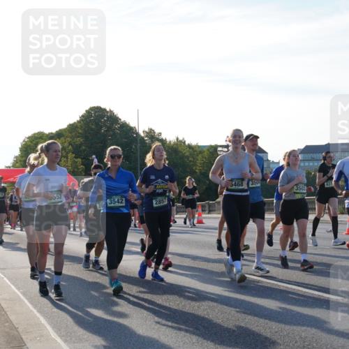 07.09.2025 - BARMER Alsterlauf Yannick Fuchs http://msf.ph/oto/8734474 07.09.2025 09:08:07 Laufen 2136, 5468, 3504, 5553, 431, 477, 3503, 4802, 3542, 28, 2857 meine-sportfotos.de