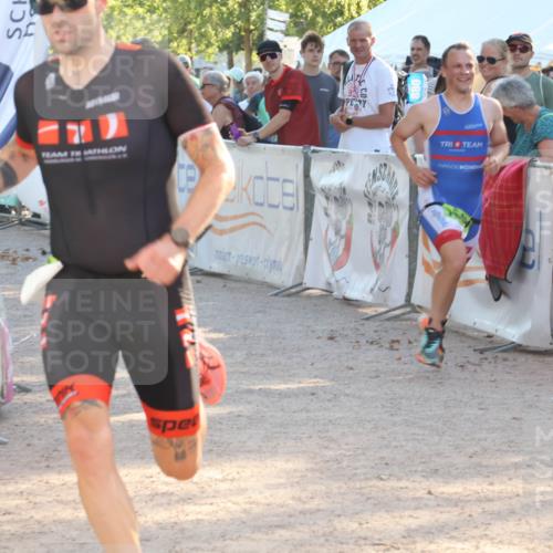 07.09.2025 - 19. Norderstedt Triathlon Luisa Fischer http://msf.ph/oto/8734477 07.09.2025 16:31:22 Ziel 525, 549, 1594 meine-sportfotos.de