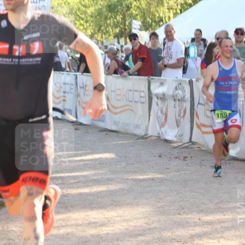 07.09.2025 - 19. Norderstedt Triathlon Luisa Fischer http://msf.ph/oto/8734480 07.09.2025 16:31:22 Ziel 525, 549, 1594 meine-sportfotos.de