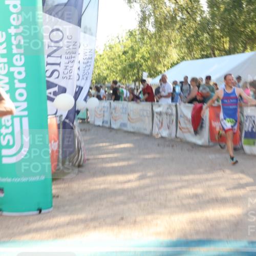 07.09.2025 - 19. Norderstedt Triathlon Luisa Fischer http://msf.ph/oto/8734484 07.09.2025 16:31:22 Ziel 525, 549, 1594 meine-sportfotos.de
