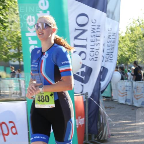 07.09.2025 - 19. Norderstedt Triathlon Luisa Fischer http://msf.ph/oto/8734493 07.09.2025 16:31:28 Ziel 480, 525, 1594 meine-sportfotos.de