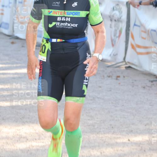 07.09.2025 - 19. Norderstedt Triathlon Luisa Fischer http://msf.ph/oto/8734520 07.09.2025 16:31:56 Ziel 463, 1480 meine-sportfotos.de