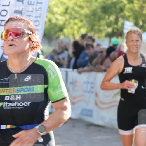 07.09.2025 - 19. Norderstedt Triathlon Luisa Fischer http://msf.ph/oto/8734524 07.09.2025 16:31:56 Ziel 463, 1480 meine-sportfotos.de