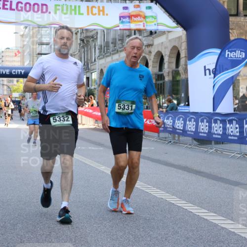 07.09.2025 - BARMER Alsterlauf Strokosch-Dieckow http://msf.ph/oto/8734527 07.09.2025 10:20:34 Ziel 2861, 2862, 3383, 3777, 4003, 4011, 4141, 4142, 4206, 4564, 4919, 5846, 5848, 8031 meine-sportfotos.de