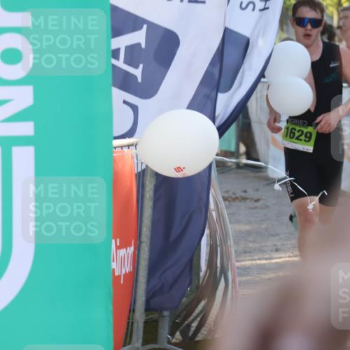 07.09.2025 - 19. Norderstedt Triathlon Luisa Fischer http://msf.ph/oto/8734547 07.09.2025 16:32:13 Ziel 1629 meine-sportfotos.de