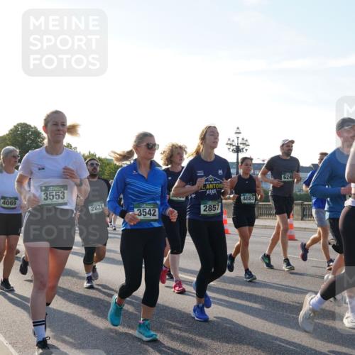 07.09.2025 - BARMER Alsterlauf Yannick Fuchs http://msf.ph/oto/8734555 07.09.2025 09:08:09 Laufen 3487, 2736, 2677, 4069, 3553, 2821, 3542, 1, 2857, 4883, 6245, 54 meine-sportfotos.de