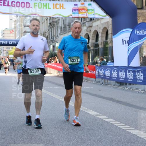 07.09.2025 - BARMER Alsterlauf Strokosch-Dieckow http://msf.ph/oto/8734574 07.09.2025 10:20:34 Ziel 2861, 2862, 3383, 3777, 4003, 4011, 4141, 4142, 4206, 4564, 4919, 5846, 5848, 8031 meine-sportfotos.de