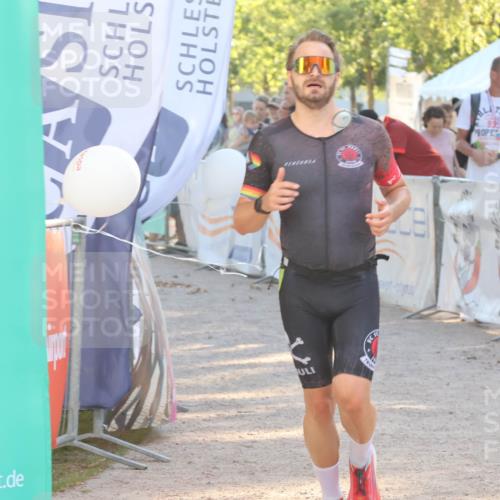 07.09.2025 - 19. Norderstedt Triathlon Luisa Fischer http://msf.ph/oto/8734602 07.09.2025 16:32:19 Ziel 493, 1629 meine-sportfotos.de