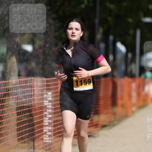 07.09.2025 - 19. Norderstedt Triathlon Michael Strokosch http://msf.ph/oto/8734620 07.09.2025 12:18:42 Laufen 803, 1159 meine-sportfotos.de
