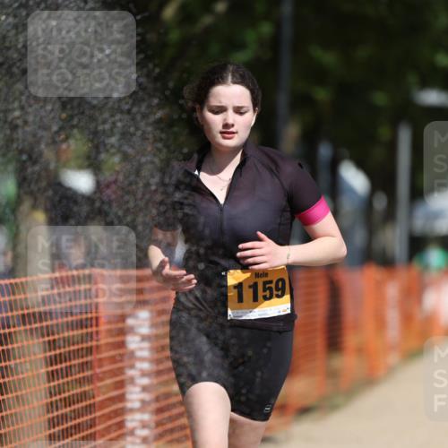 07.09.2025 - 19. Norderstedt Triathlon Michael Strokosch http://msf.ph/oto/8734624 07.09.2025 12:18:42 Laufen 803, 1159 meine-sportfotos.de