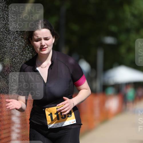 07.09.2025 - 19. Norderstedt Triathlon Michael Strokosch http://msf.ph/oto/8734638 07.09.2025 12:18:43 Laufen 803, 1159 meine-sportfotos.de