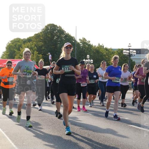 07.09.2025 - BARMER Alsterlauf Yannick Fuchs http://msf.ph/oto/8734643 07.09.2025 09:08:12 Laufen 487, 36, 2738, 4966, 47, 2804, 273, 2066, 4320, 968, 355, 2525 meine-sportfotos.de