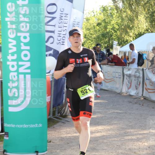 07.09.2025 - 19. Norderstedt Triathlon Luisa Fischer http://msf.ph/oto/8734644 07.09.2025 16:32:32 Ziel 521, 1433, 1484 meine-sportfotos.de