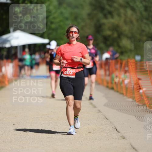 07.09.2025 - 19. Norderstedt Triathlon Michael Strokosch http://msf.ph/oto/8734654 07.09.2025 12:18:47 Laufen 201, 803 meine-sportfotos.de