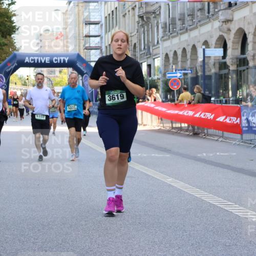 07.09.2025 - BARMER Alsterlauf Strokosch-Dieckow http://msf.ph/oto/8734671 07.09.2025 10:20:29 Ziel 2685, 2686, 2861, 2862, 2977, 3383, 3777, 4003, 4011, 4141, 4142, 4331, 4564, 4919, 4971 meine-sportfotos.de